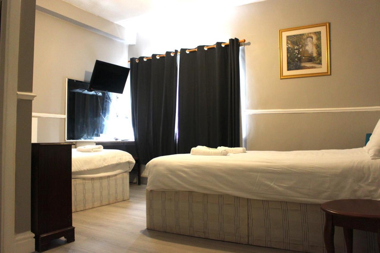 Topaz Blackpool Extérieur photo