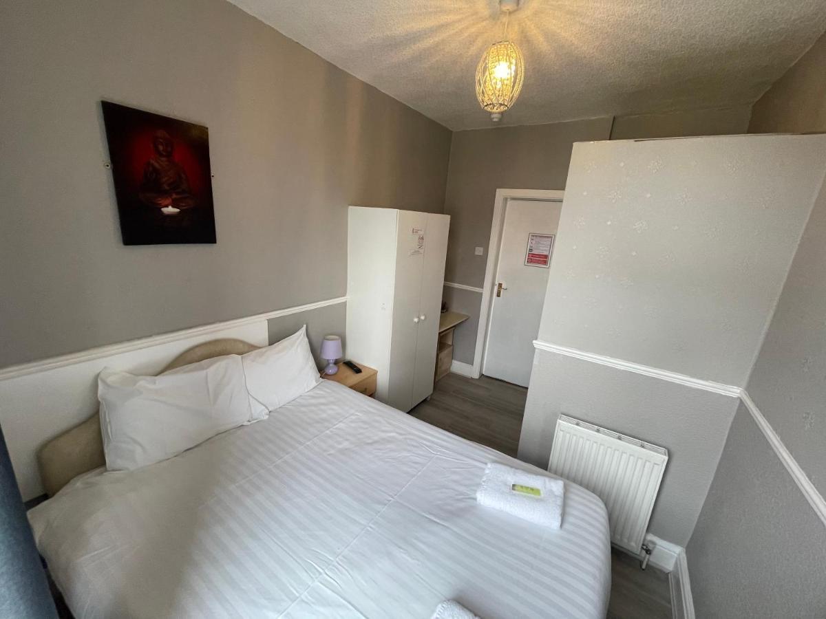 Topaz Blackpool Extérieur photo